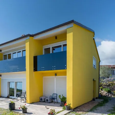 3 Bedroom In * Marinici (Primorsko-Goranska)